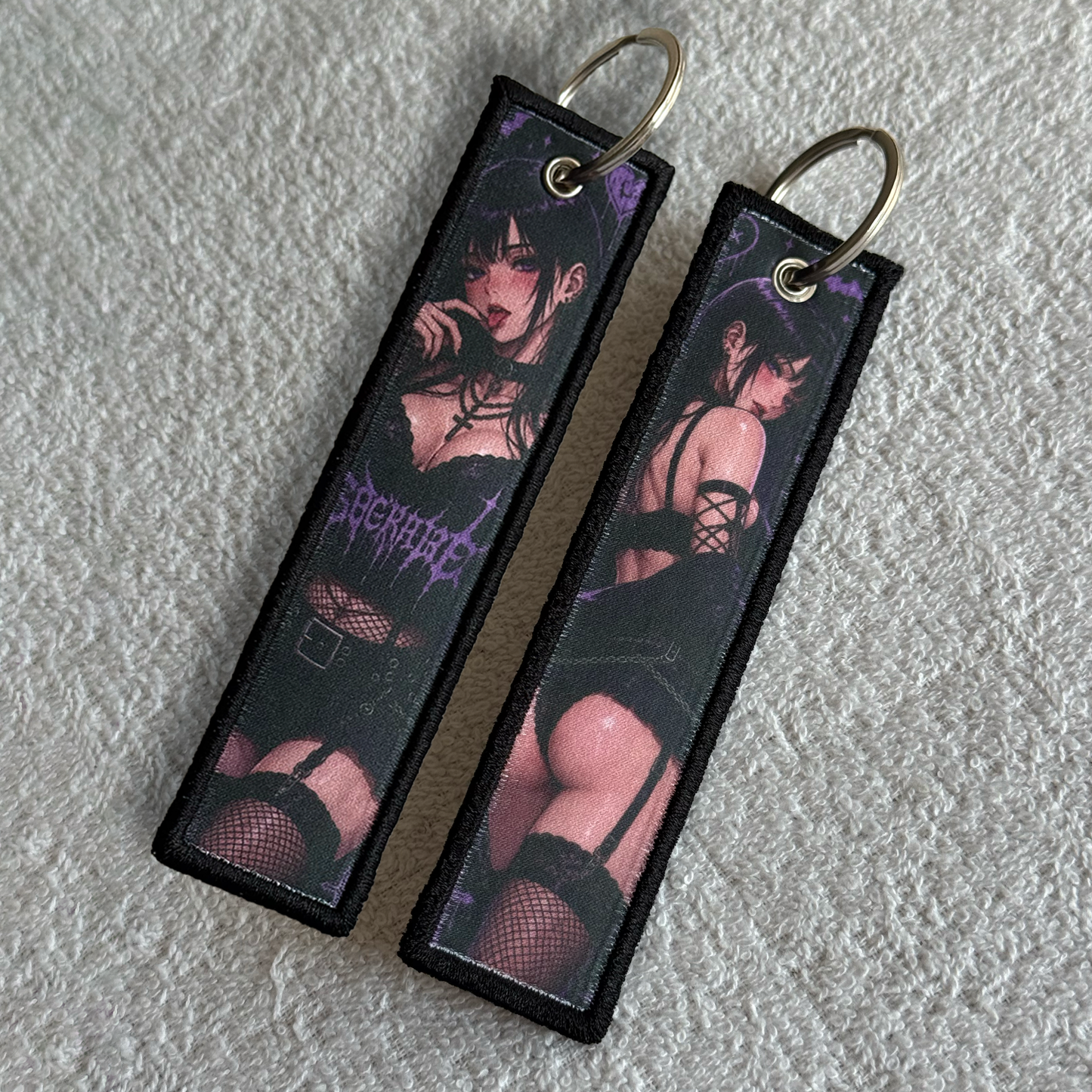 GOTH GIRL JET TAG | KEYCHAIN